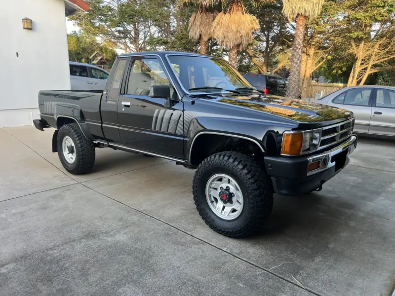 1987 Toyota Pickup XtraCab SR5 Turbo 4×4 5-Speed